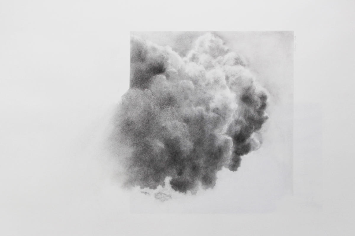 Nuage, dessin au fusain